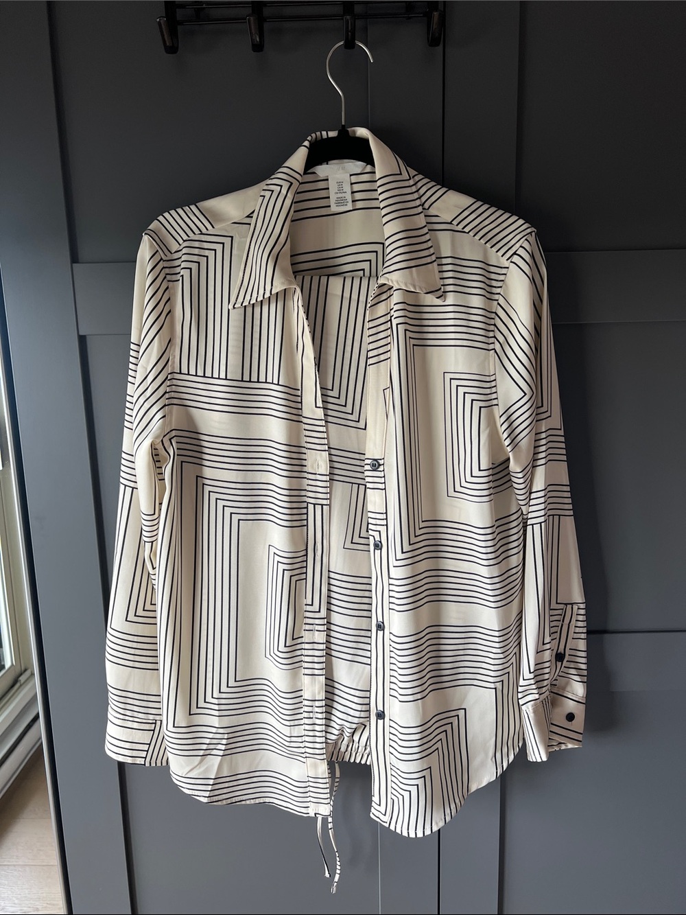 H&M coord Geometric Print Button-Up Shirt and pants in Cream and Black